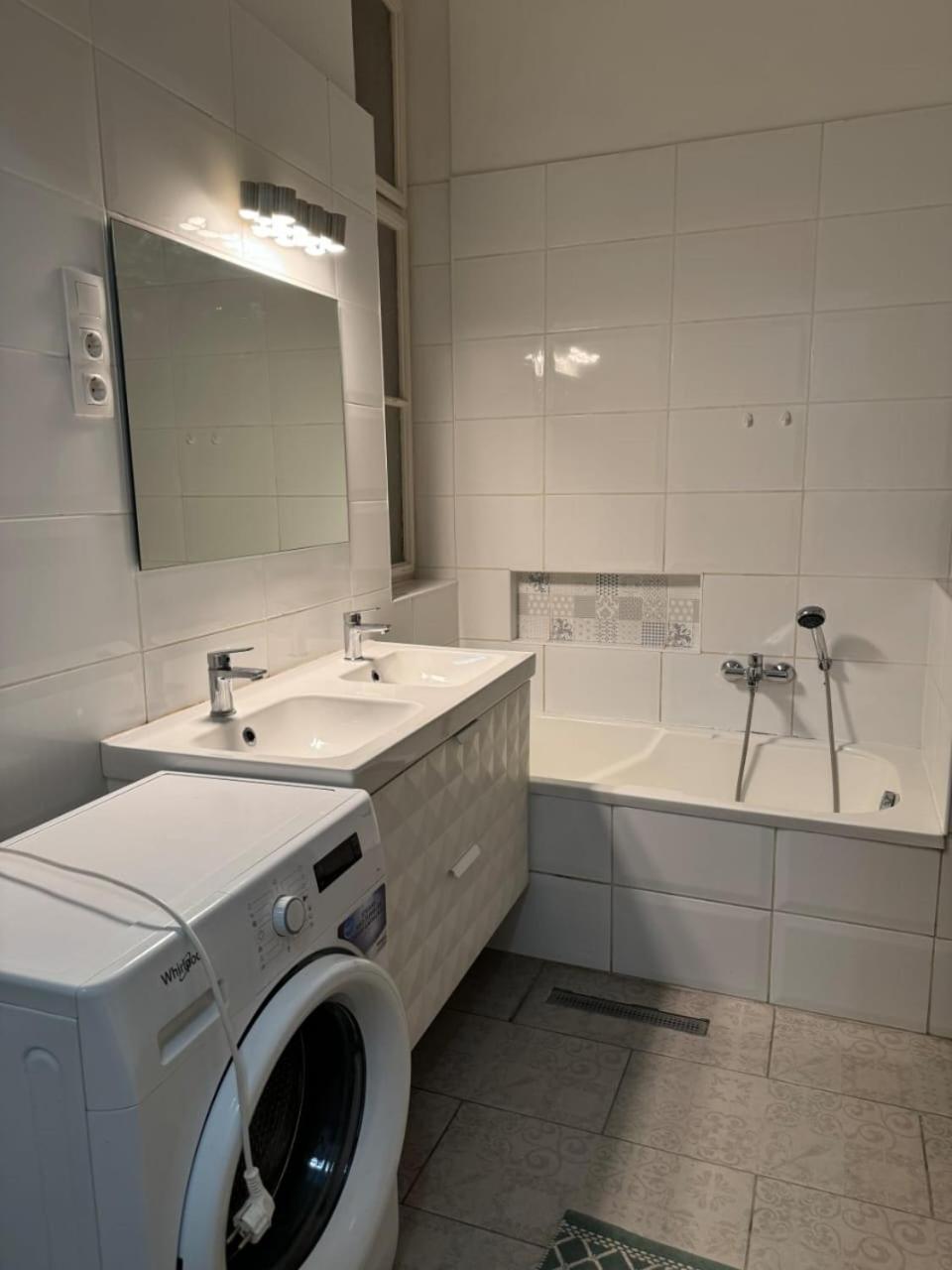 Oktogon Modern Apartment Budapest Extérieur photo